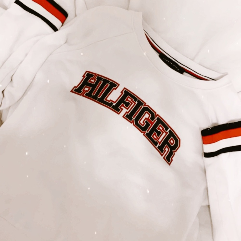 Vintage Looking Tommy Hilfiger Sweatshirt